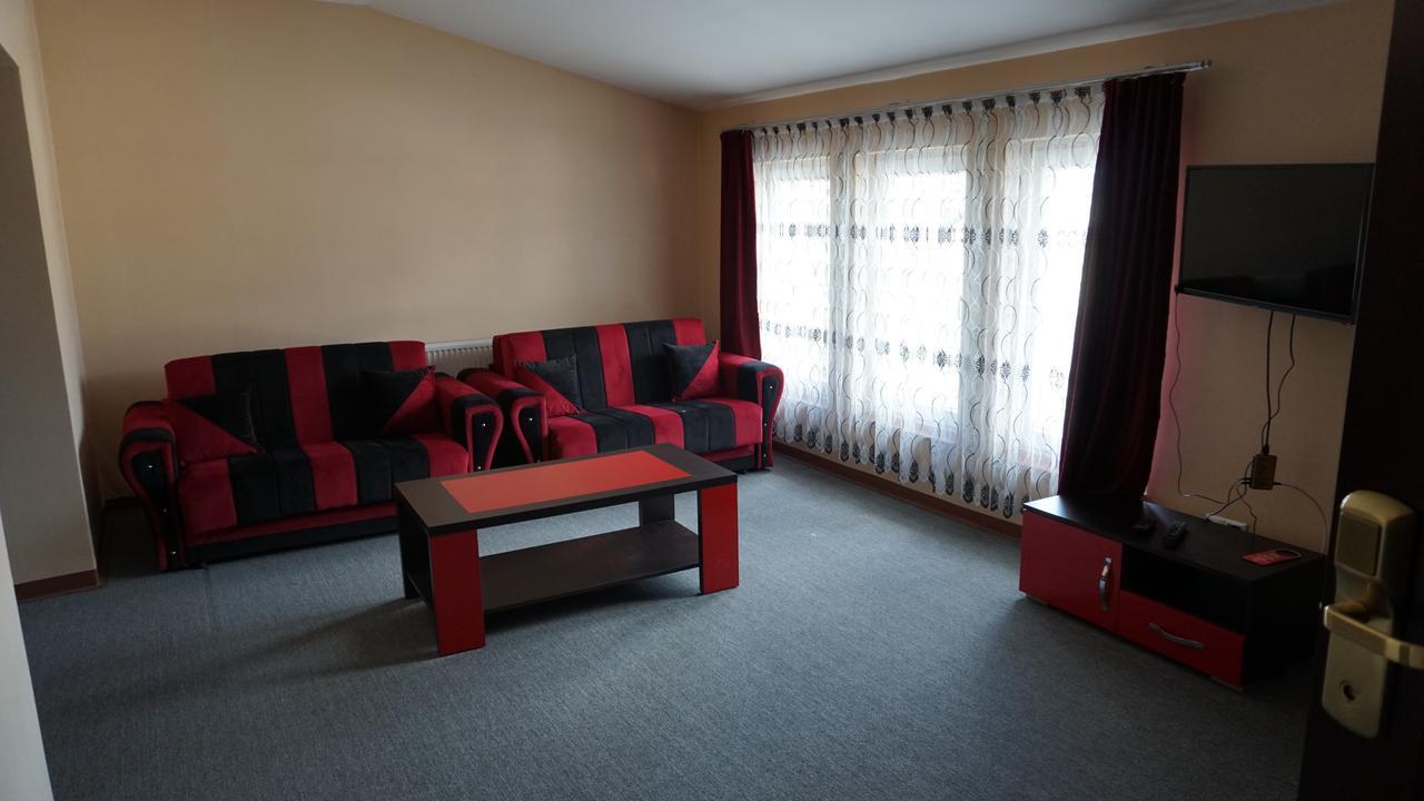 Meka Hotel Dragash Екстер'єр фото